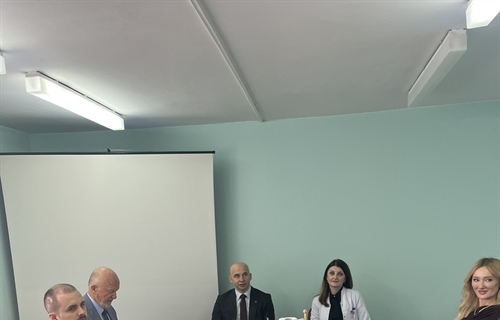 Delegacija Vlade  ZDK i Općine Olovo u posjeti JU Dom zdravlja sa...